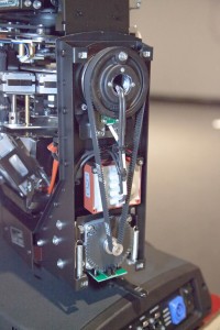 l’allumeur de la lampe et le moteur du TILT l’allumeur de la lampe et le moteur du TILT