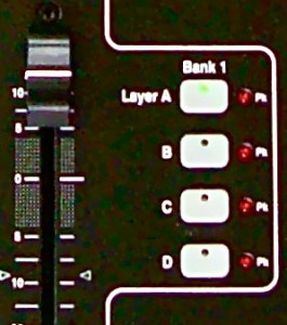 Une des deux banques de faders motorisés