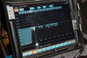 La tablette de Loïc avec laquelle il a la main sur le LM44.