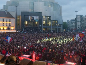 30 000 personnes à la Bastille ont assisté au ”Concert Pour Tous”.