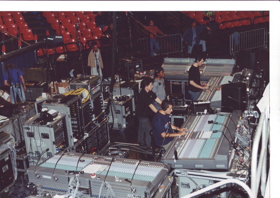 Les répétitions de Hallyday avec un symphonique pour les shows au Stade de France en 1998