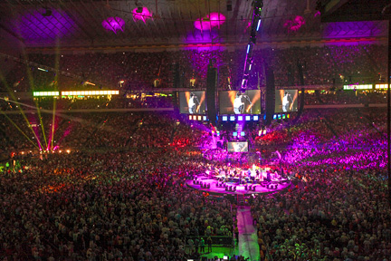 George Strait’s final performance of 2013’s The Cowboy Rides Away tour