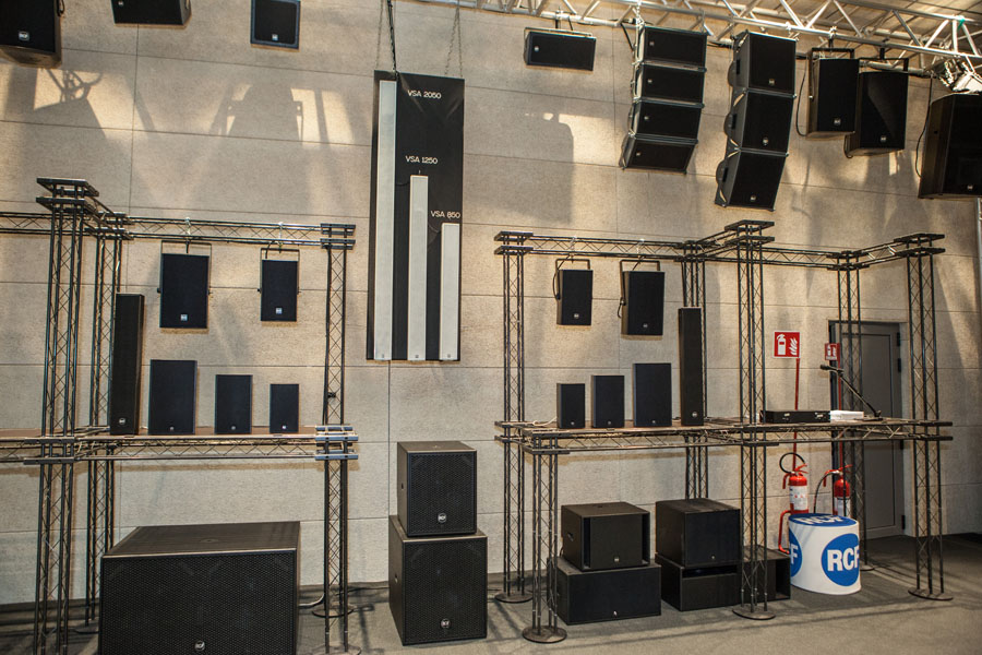 RCF Visite SoundLightUp