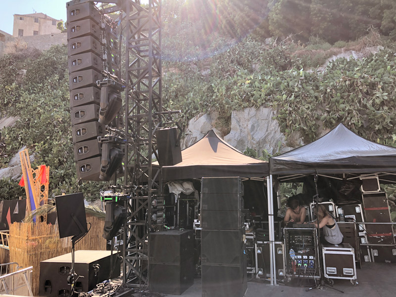 Calvi on the Rocks