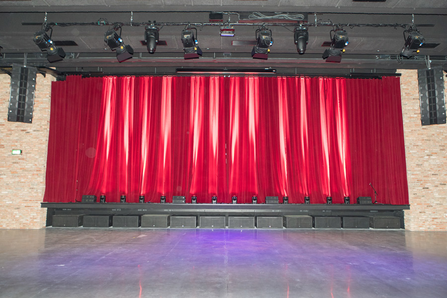 Adam Hall Centre Expert Neu-Anspach