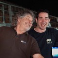 Australian Pink Floyd Show 2011/04 : A gauche Colin Norfield ingé son depuis près de 40 ans ;à droite Phil White l’éclairagiste de la tournée.