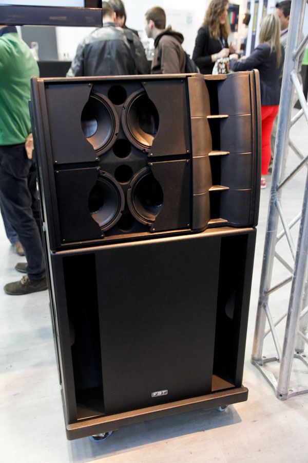 FBT renforce ses gammes pro. | SoundLightUp.