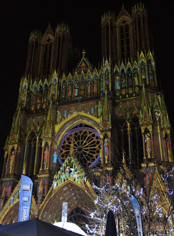 Vidéoprojection face écrans LED