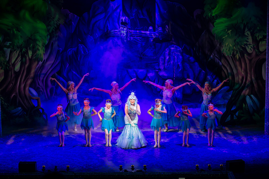 Robe-Peter-Pan-Blackpool-3