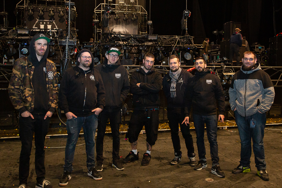Mass_Hysteria_Team_Technique