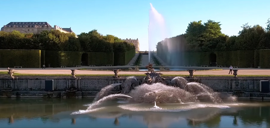 Dushow-Versailles