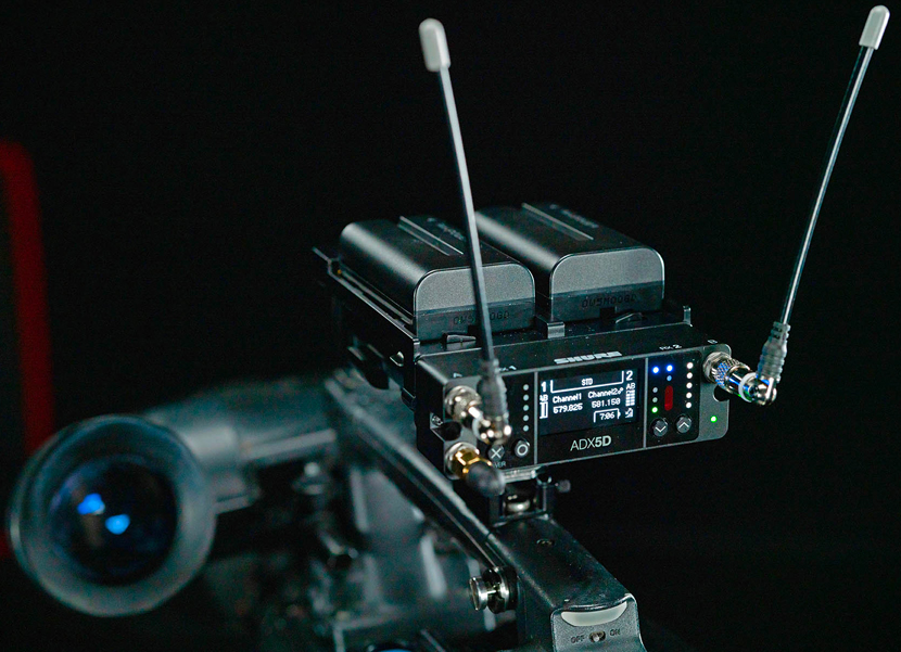 Shure_ADX5D_Still-Life_Cinema-Camera_Cold-Shoe_Battery-Sled_RTC