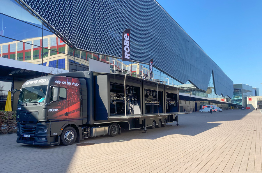 Robe-camion-Roadshow