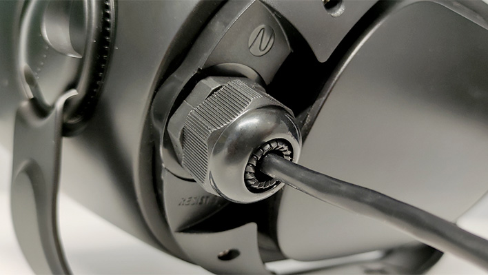 Resist_5-zoom-cable_gland