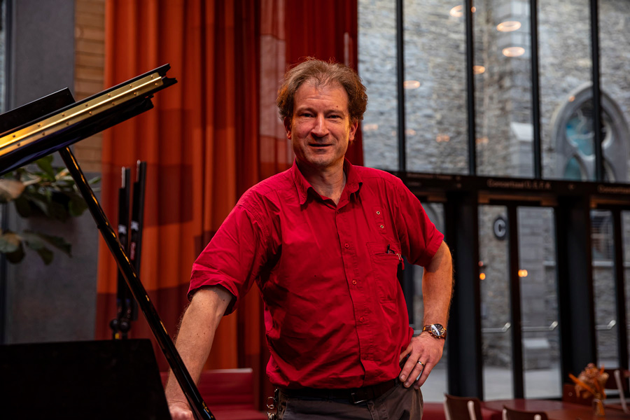 Robe-Bijloke-Concert-Hall