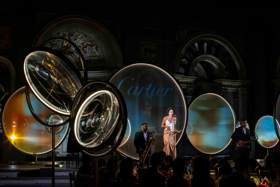 Robert-Juliat-Cartier-26