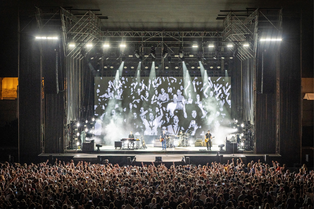 cameo_BryanAdams_Spain-photo-by-AdamHall