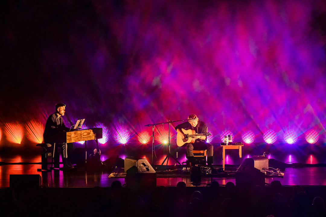 Robe_T2_Trey_Anastasio_Solo_Tour_Photo_Jesse_Faatz