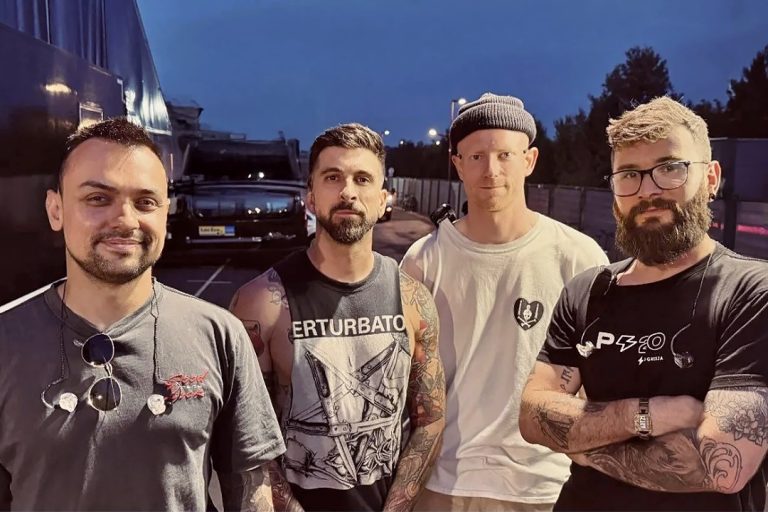 Du Metal à l’international pour Frogs on Tour