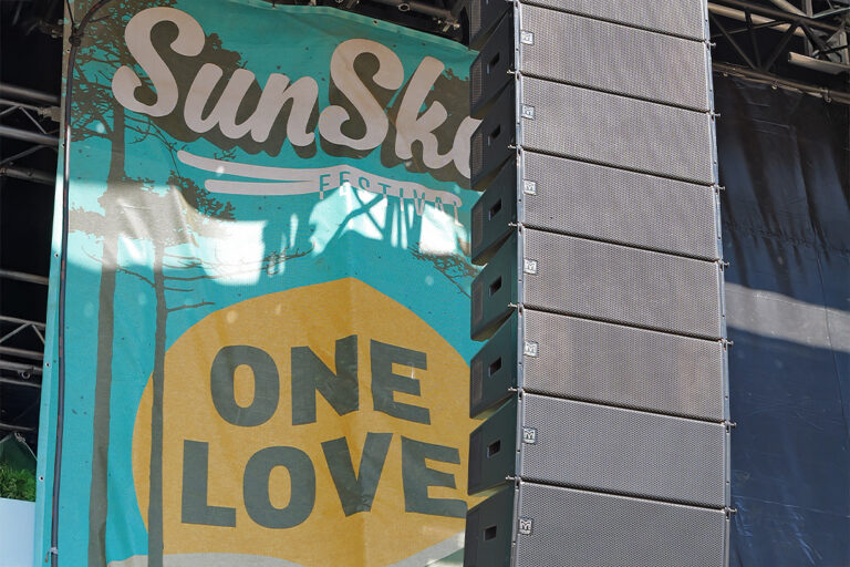 Arcanes embrase le SunSka Festival Avec Martin Audio