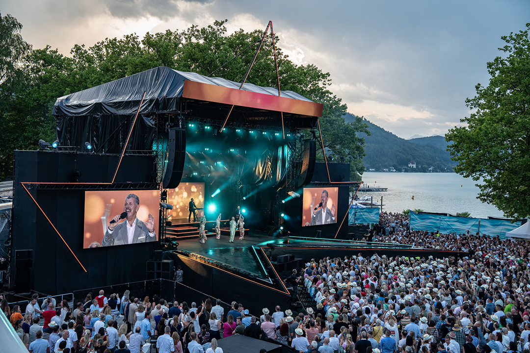 Robe STARnacht Klagenfurt 2026 GigaPointe Robe STARnacht Klagenfurt 2026 GigaPointe